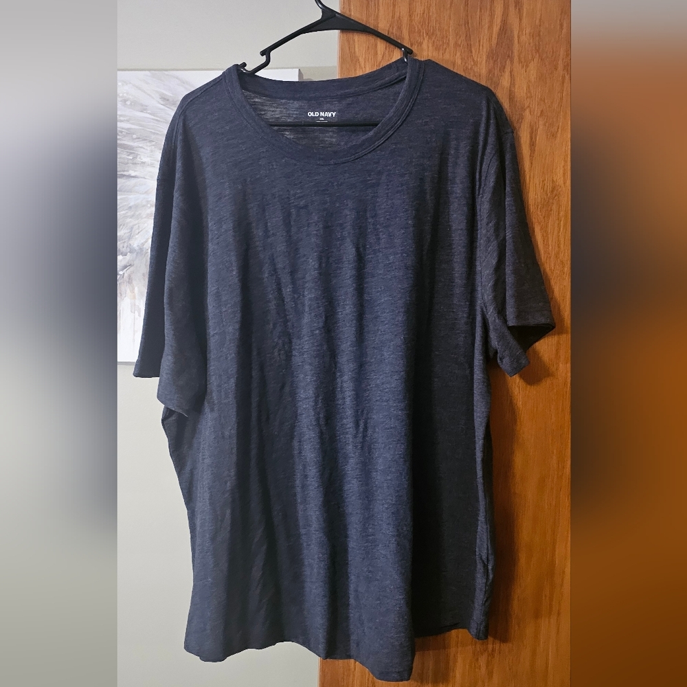 NWOT - Old Navy Men's Tee